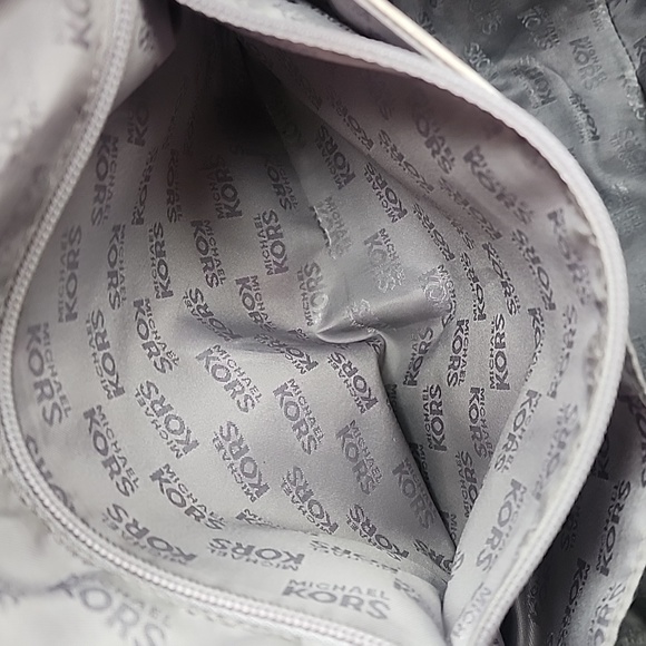 Michael Kors Gun Metal Metallic Jet Set Tote Bag - Picture 13 of 17